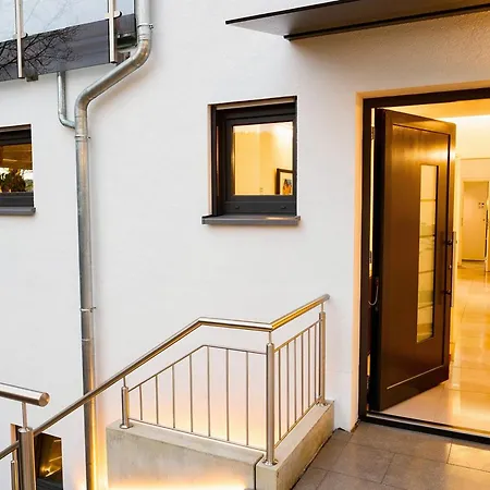 Adithya - Luxury Private In * Тутлинген